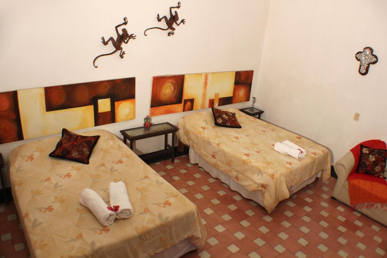 Casa Madero Rooms Cuernavaca Kültér fotó